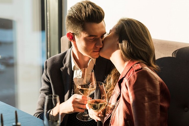 rich men dating